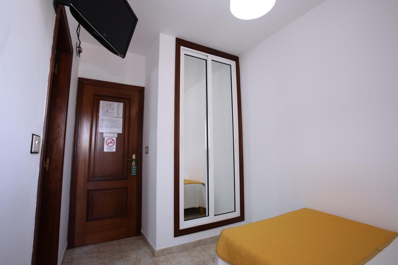 Hostal San Roque Portonovo Exterior photo