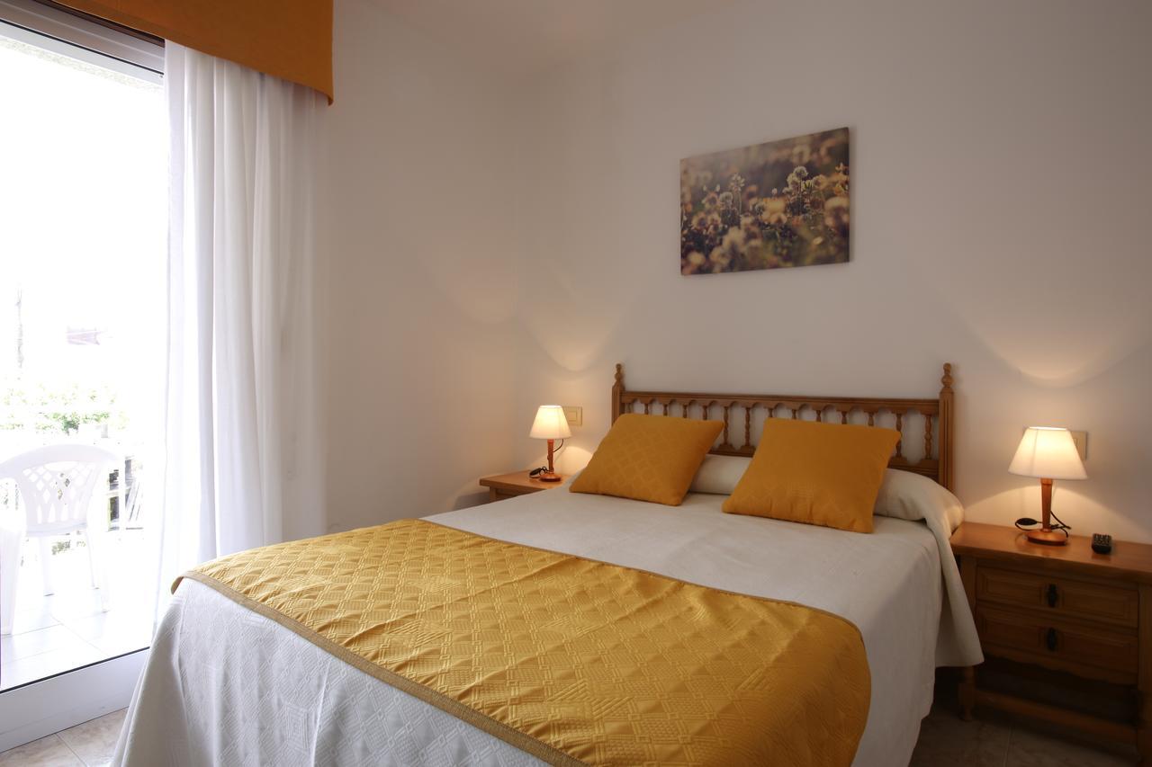 Hostal San Roque Portonovo Exterior photo